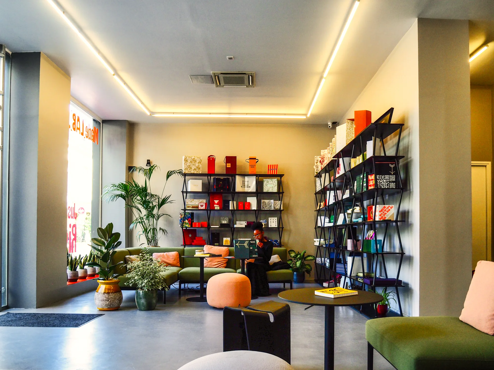 Showroom